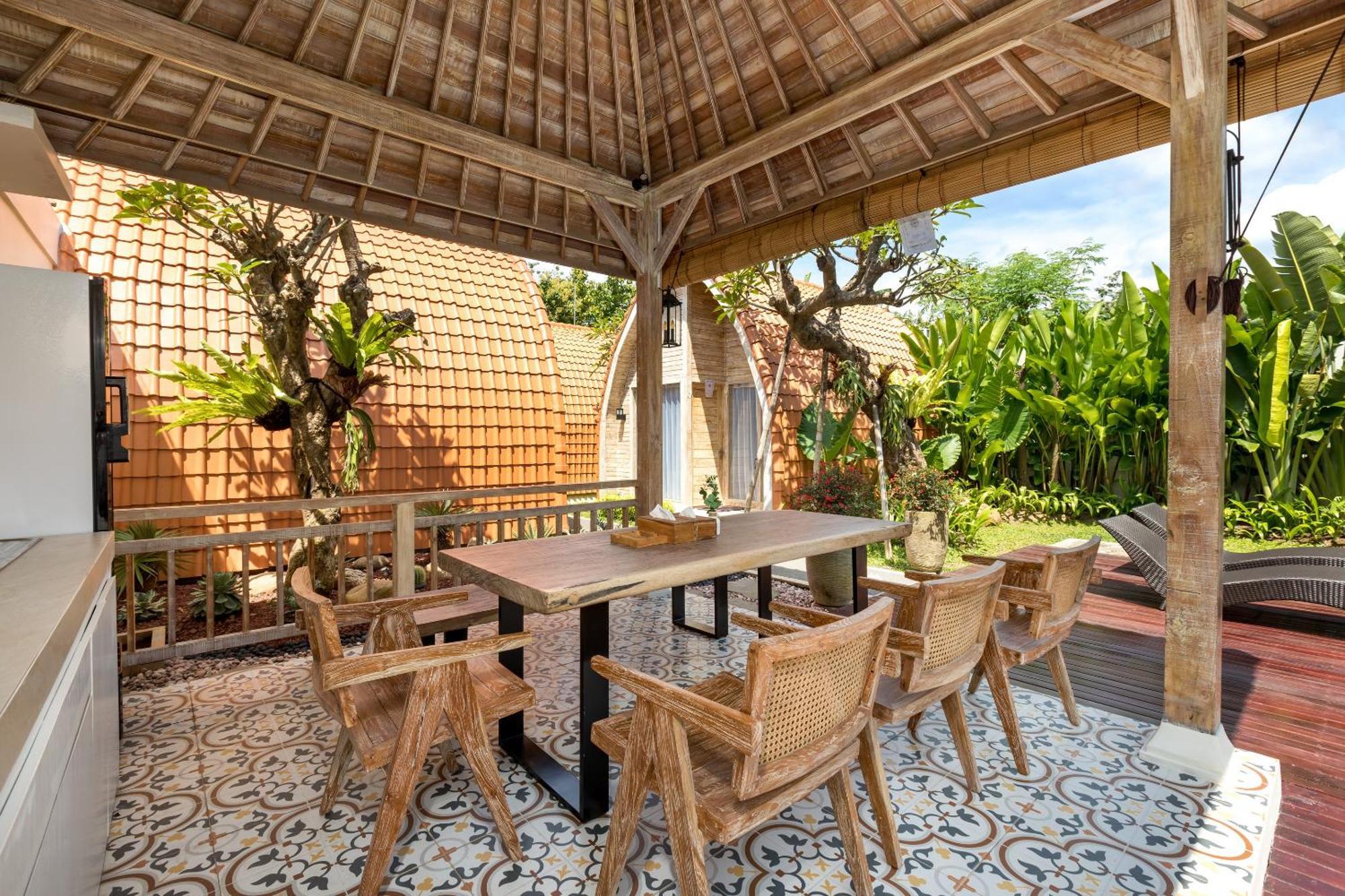 Omaneil Lodge Uluwatu (Bali)